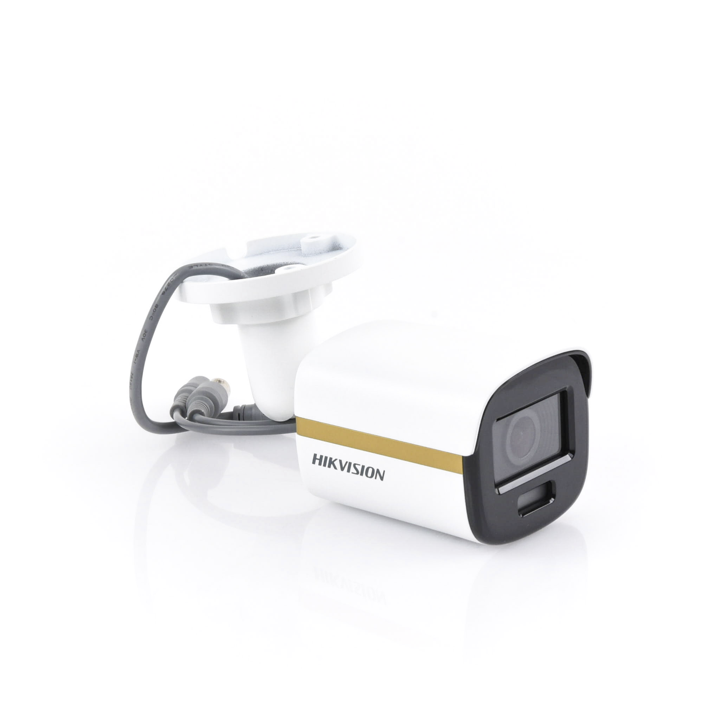 Cámara Bala ColorVu 4K 8MP / Imagen a Color 24/7 / Luz Blanca 20 m / Lente 2.8 mm / Exterior IP67 / Metal