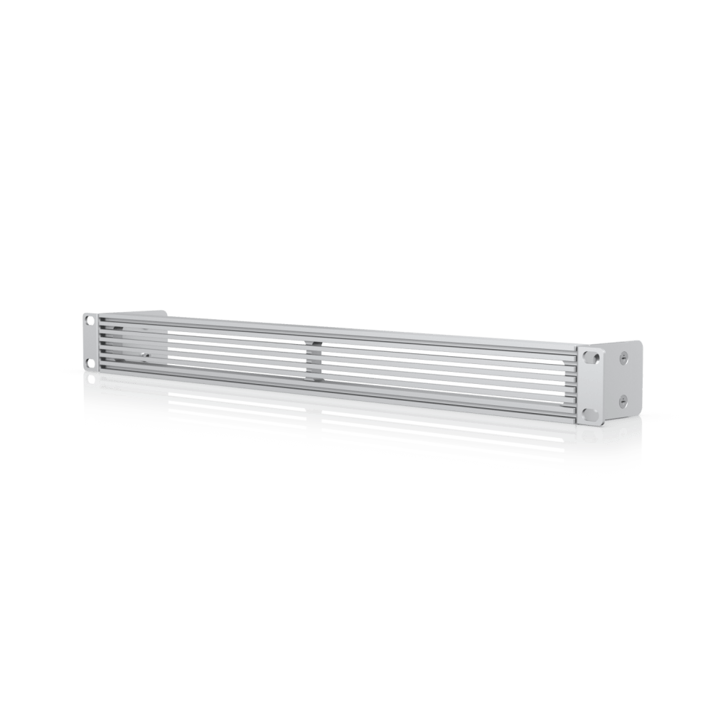 UACC Rack Mount Panel Vented 1U – Panel Ventilado de 1U para Rack, Ideal para Cubrir Espacios No Utilizados y Mantener un Aspecto Limpio y Ordenado